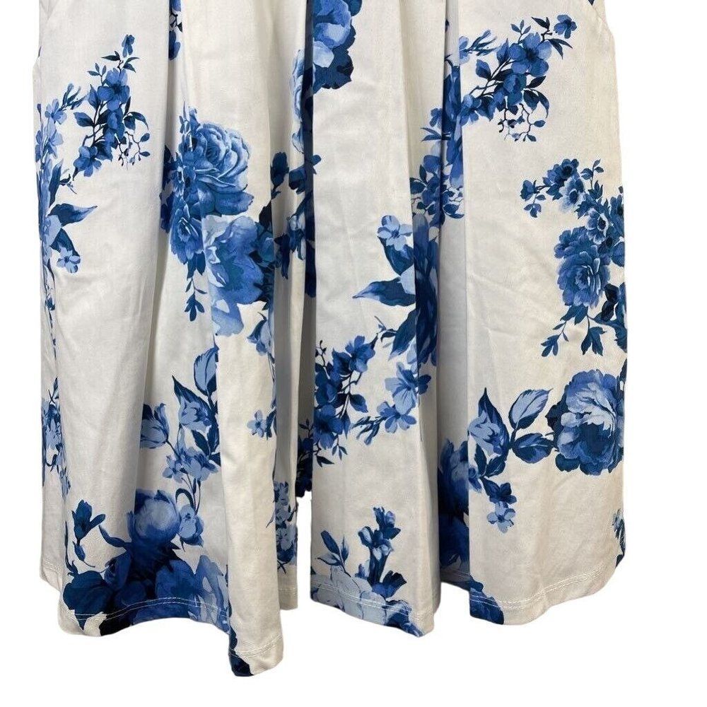 Jun & Ivy Dress Floral Fit And Flare White Blue Lined V Neck Strap Knit S New - Picture 4 of 14